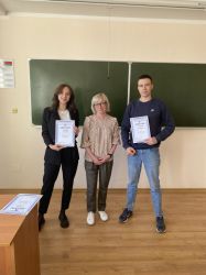 img-1fd61cf02131c65d663043c4cc325ad6-v